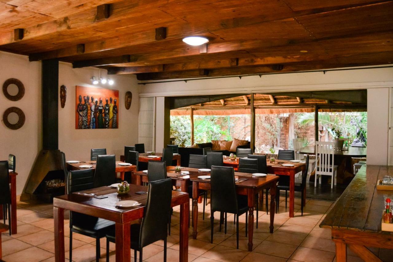 Aero Guest Lodge Kempton Park Exterior photo